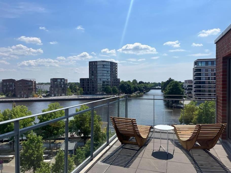 Penthouse-Wohnung Mit Flussblick Ольденбург Экстерьер фото